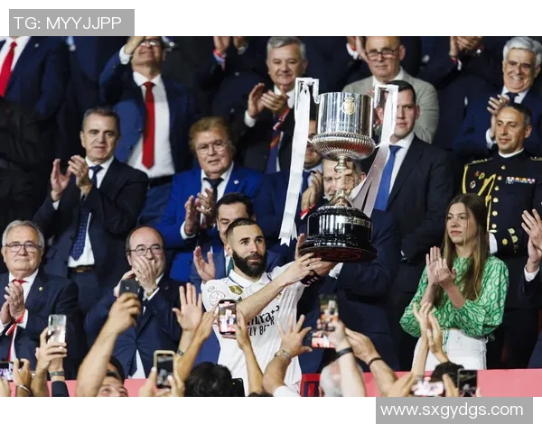 国王杯惊天逆转里昂6-2狂胜皇马引发转会热议