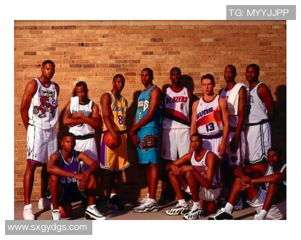 姚明的听力挑战与篮球生涯的交织探索