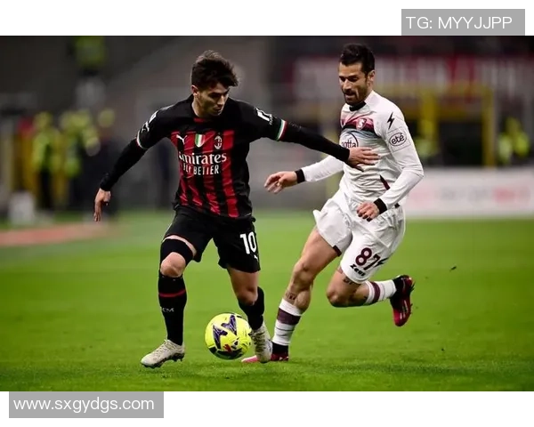 足总杯激战尤文图斯险胜AC米兰红牌争议引发全场热议