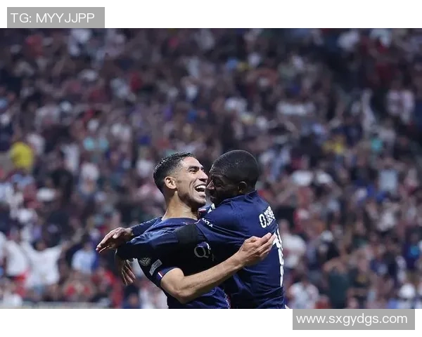 友谊赛巴黎圣日耳曼大胜曼城帽子戏法点燃全场激情 友谊赛巴黎圣日耳曼大胜曼城帽子戏法点燃全场激情