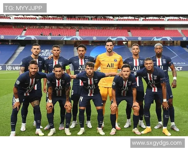 世界杯精彩对决里昂与巴黎圣日耳曼战成平局赛后点评引发热议