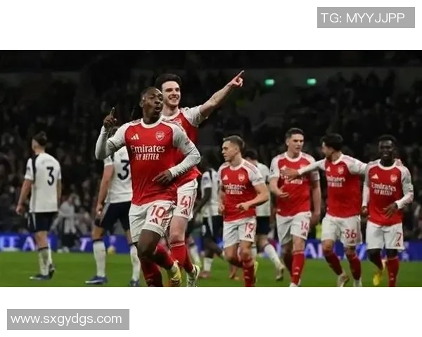 德甲激战阿森纳险胜那不勒斯红牌事件引发全场热议与数据分析