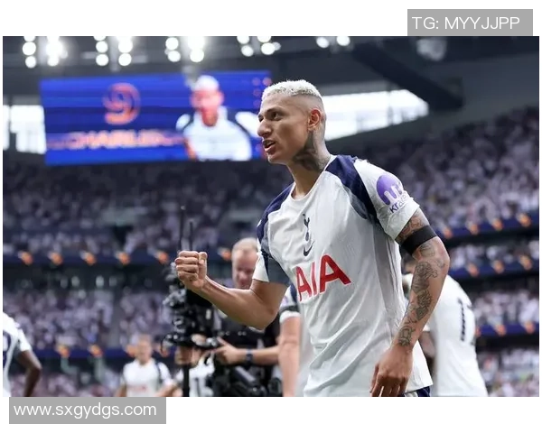 德甲精彩对决曼城狂胜马竞乌龙球引发全场热潮